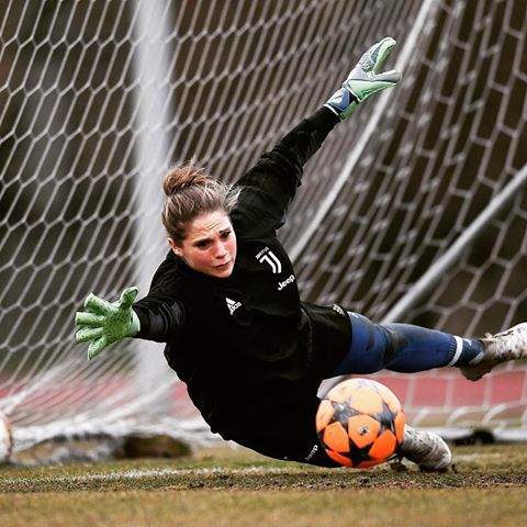 27891852_577688732577731_7164319523506487296_n